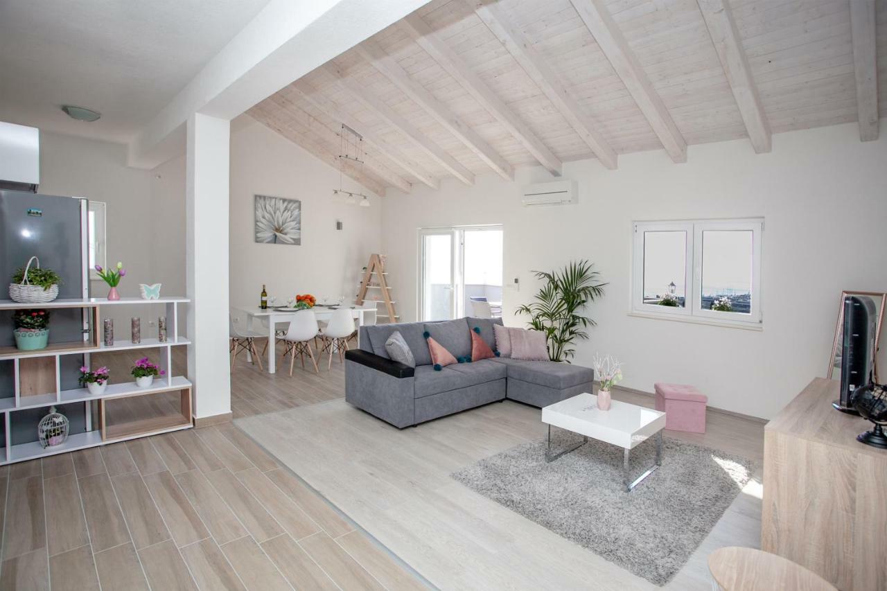 Luxury Sea View Apartment Jesenice  Exterior foto