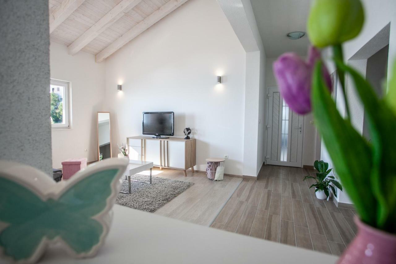 Luxury Sea View Apartment Jesenice  Exterior foto
